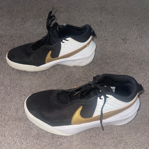 Nike hustle DX SU21 youth sneakers - Picture 2 of 9